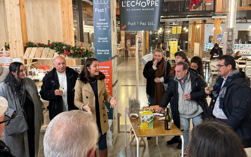 L’Échoppe du Grand Marché : le savoir-faire des commerçants du Grand Marché réunit pour faire vivre leurs produits au grand public, hors de ses murs.